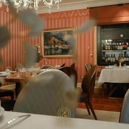 Eclat Luxury Hotel Belgrád Kültér fotó