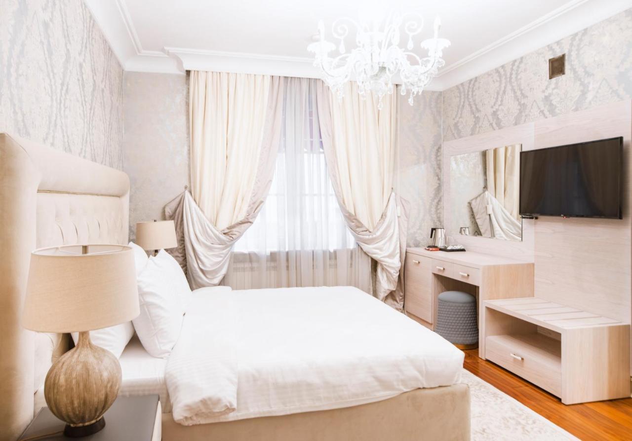 Eclat Luxury Hotel Belgrád Kültér fotó